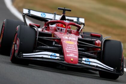 Leclerc Lidera Práctica Final en Silverstone; Bandera Roja Interrumpe