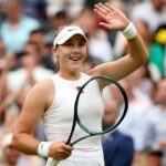 Andreeva, 18, arrasa en Wimbledon: Octavos de final y récord juvenil