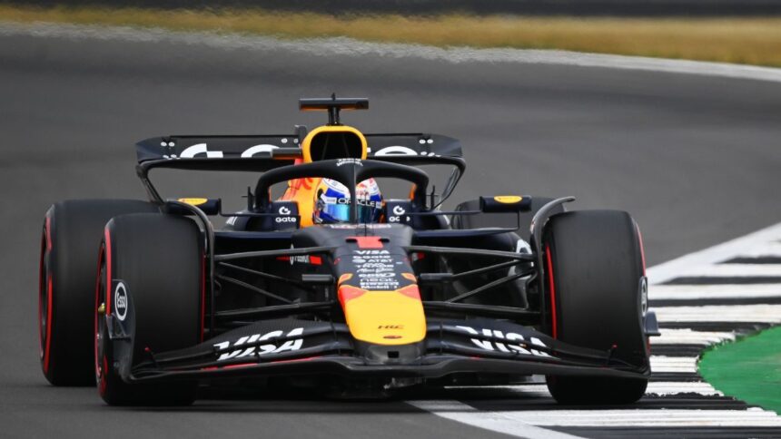 Verstappen Arrasa en Silverstone: Pole Position en GP Británico