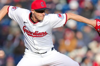 Sewald Activado: Guardians Refuerzan Bullpen con el Relevista Tras Lesión