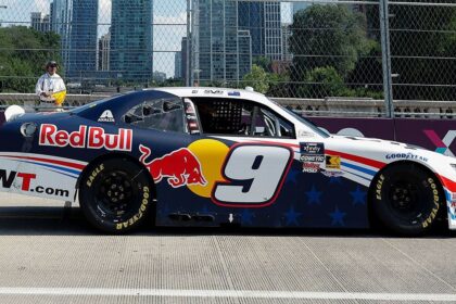 Van Gisbergen arrasa en Chicago: Pole Position en la Cup Series y Xfinity!