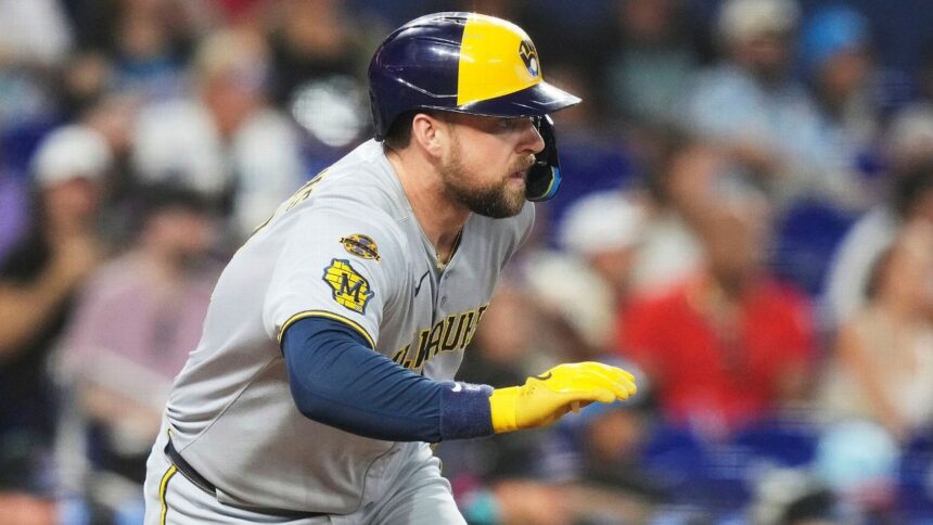 Hoskins (Brewers) Fuera por Pulgar: ¿IL en el Horizonte?