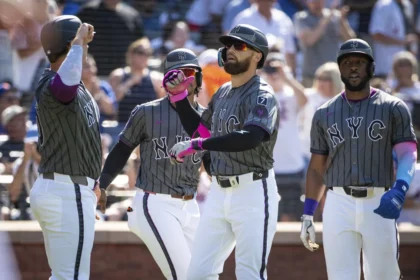 Mets aplastan a Yankees en la Serie del Subway: Alonso y Nimmo brillan