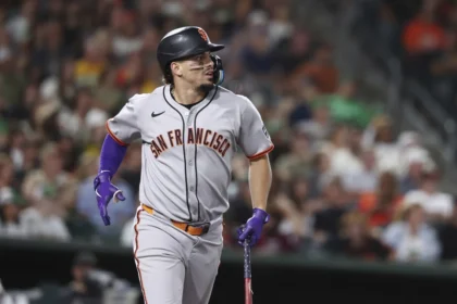 Adames Impulsa a Gigantes: 4 Carreras y Victoria 7-2 sobre Atléticos
