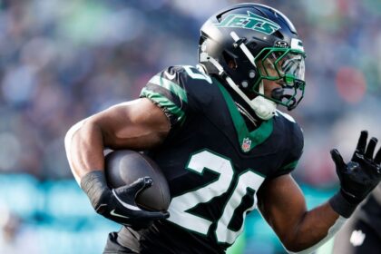 NFL: Estrellas que salieron del Top 10 y buscan revancha en 2025
