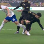 VAR: Polémica en la final de la Copa Oro, ¿penal no pitado a EEUU?