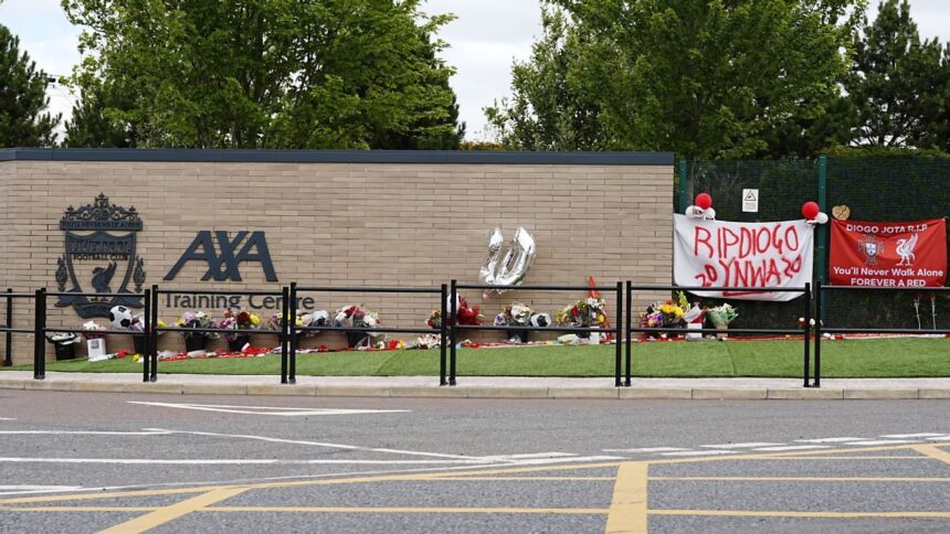 Liverpool Retoma Entrenamientos: Homenaje a Diogo Jota Tras Tragedia