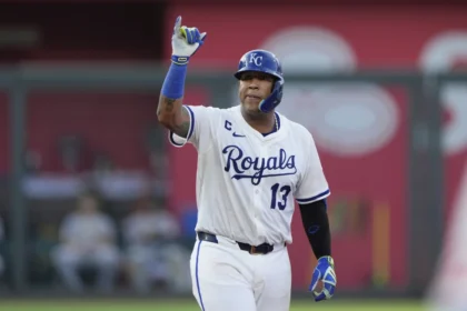 Reales arrasan a Piratas: Witt Jr. y Pérez brillan, Cameron domina en la lomita