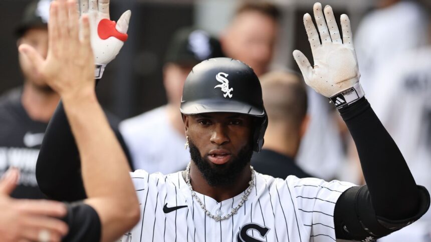 White Sox Activan a Luis Robert Jr. Tras Lesión: Refuerzo Ofensivo en Camino