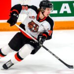 McKenna, Futura Estrella NHL, Elige Penn State: Impacto en el Hockey Universitario