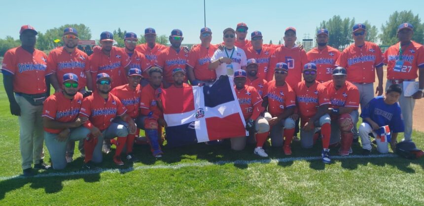 RD vence a Japón en Mundial de Softbol: ¡Dominicana da el golpe en Canadá!