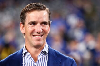 Eli Manning Rechaza Inversión en Giants: "Demasiado Costoso"