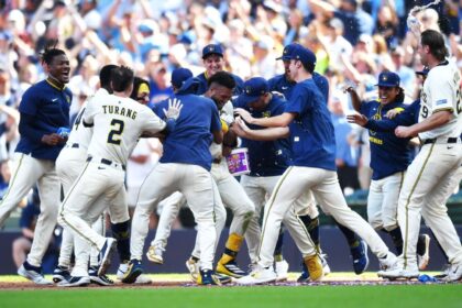 Cachorros de Milwaukee Barrer a Dodgers: 6 Derrotas Seguidas para LA