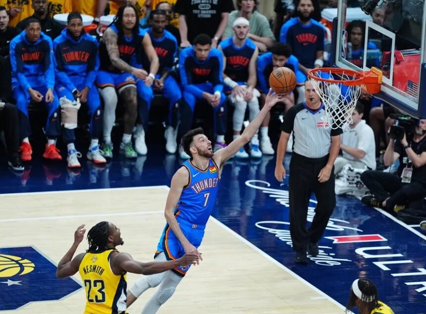 Holmgren Firma Extensión Máxima con Thunder: 5 Años y $250 Millones