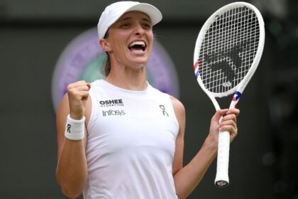 Swiatek arrasa en Wimbledon: ¡Semifinalista tras superar a Samsonova!