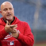 Rizzo, Ex-GM de los Nationals, Invita a Tragos a Aficionados en Washington
