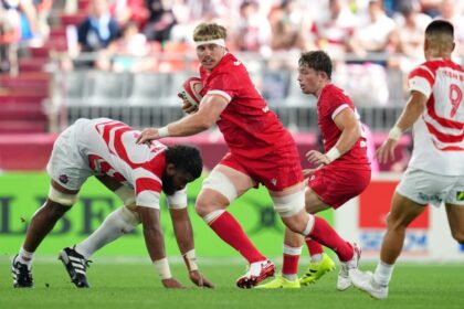 Gales vence a Japón y rompe racha de 18 derrotas consecutivas