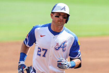 Riley a la lista de lesionados: Braves sufren por lesión abdominal