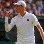 Sinner conquista Wimbledon: Vence a Alcaraz en épica final y logra primer título