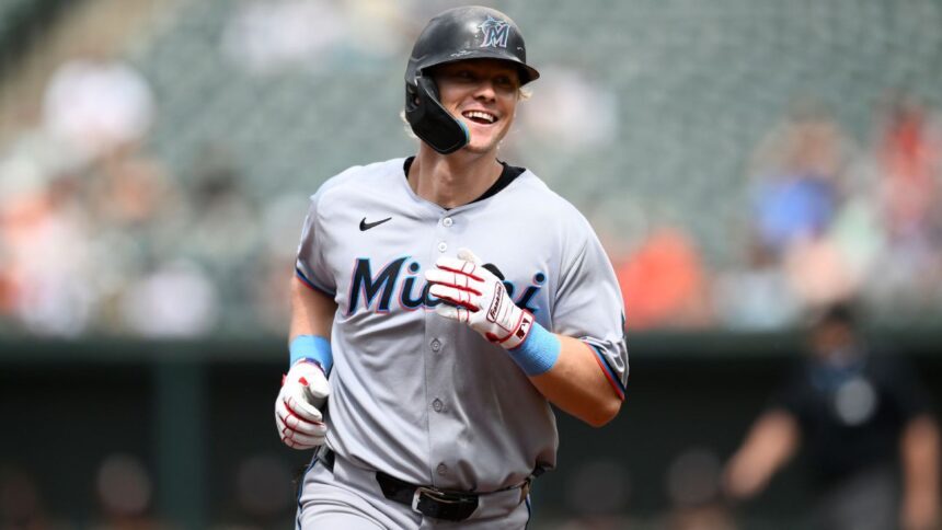 Stowers explota con 3 jonrones ante Orioles: Récord en su carrera