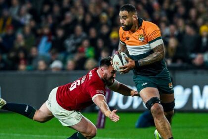 Salakaia-Loto y Swain, en busca del XV inicial vs Lions: Rugby al rojo vivo
