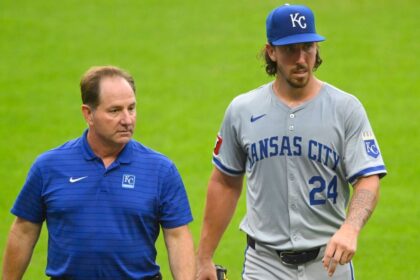 Lorenzen a la lista de lesionados: Royals sufren baja por lesión oblicua