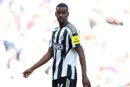 Liverpool interesado en Alexander Isak: ¿Nuevo delantero para los Reds?