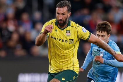 Wrexham Desvela Kit Visitante 2025-26: Homenaje a Gales y su Historia