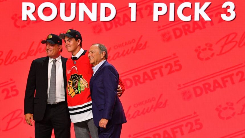 Blackhawks Aseguran a Anton Frondell, Tercera Selección del Draft