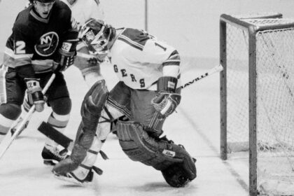 Fallece Wayne Thomas, Ex-Portero NHL y Ejecutivo de los Sharks a los 77 Años