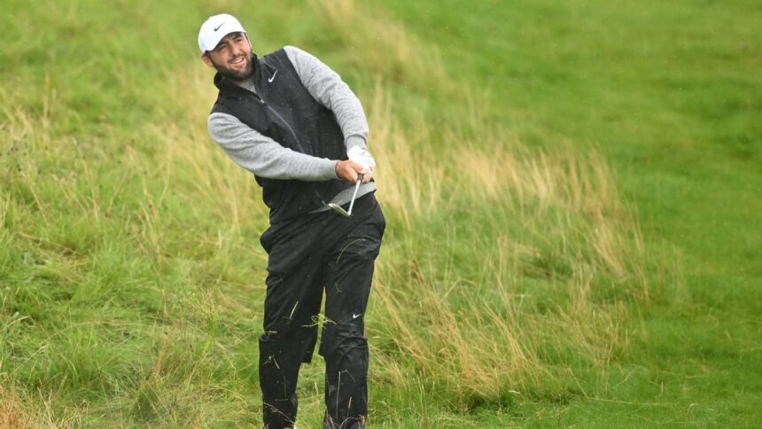 Scheffler desafía a Portrush: Driver flojo, pero 68 (-3) y líder en el Open