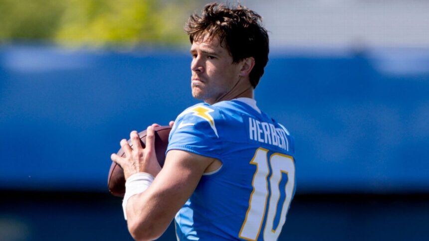 Herbert estrena lentes UV: Mejor visión y dominio para los Chargers