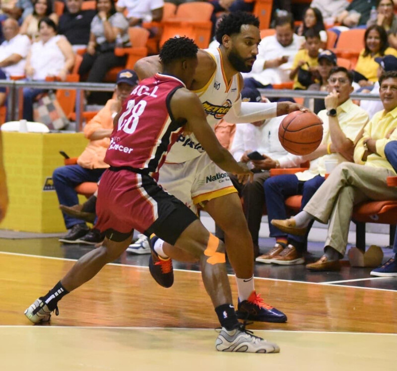 Semifinales LNB: Titanes vs Leones y Metros vs Indios por la Copa Banreservas