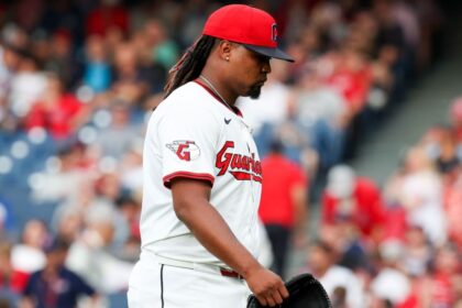 Guardians: Luis Ortiz Extendida su Licencia Pagada por Investigación de Apuestas MLB