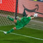 Euro 2025: Semifinales vibrantes, Berger heroína y predicciones de infarto