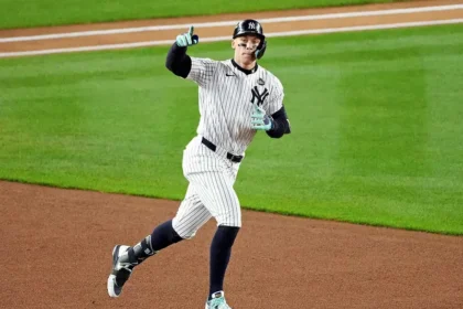 Judge Empata a A-Rod en Jonrones con Yankees y Lidera Victoria ante Bravos