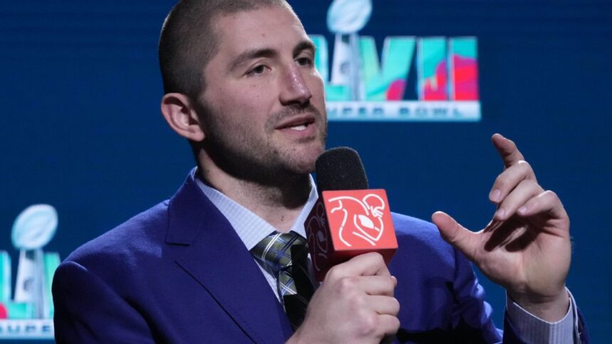 Tretter Renuncia a la NFLPA: Cae en Medio de Reestructuración Sindical