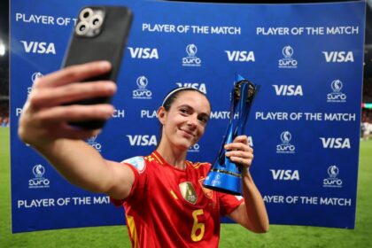 Bonmatí: MVP Tras Meningitis, Lidera a España en Eurocopa. ¡Resiliencia!