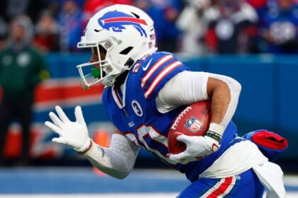 Chargers Fichan a Nyheim Hines: Regreso del RB Tras Lesión