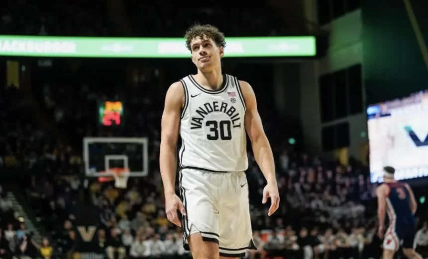 Mañón a los Lakers: Talento Dominicano Firma Contrato de Doble Vía