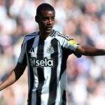 Al Hilal sondeó a Isak: ¿Rumbo a Arabia Saudita?