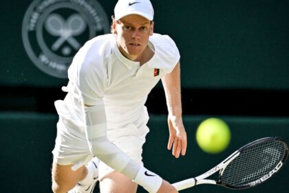Sinner Reúne a Entrenador Tras Caso de Dopaje: Wimbledon Busca Éxito