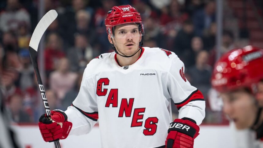Agentes Libres NHL: ¿Quiénes Quedan? Análisis y Posibles Fichajes