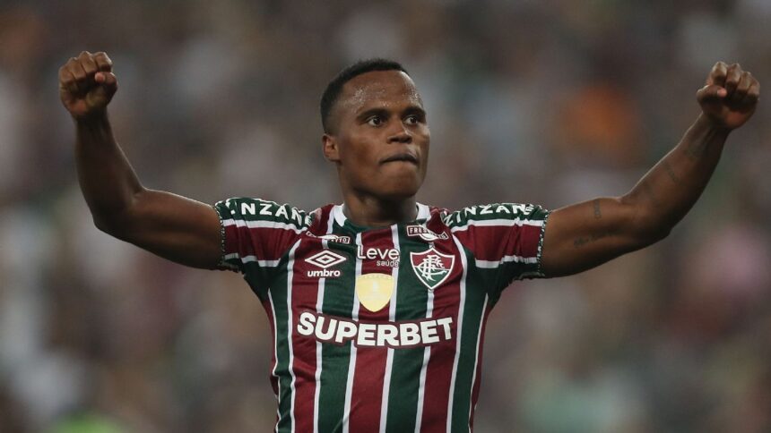 Wolves Ficha a Jhon Arias: Extremo Colombiano Llega por €22 Millones