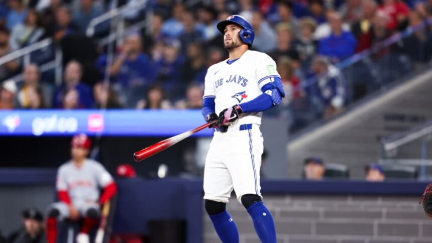 Azulejos de Toronto aplastan a Yankees y dominan el Este de la MLB
