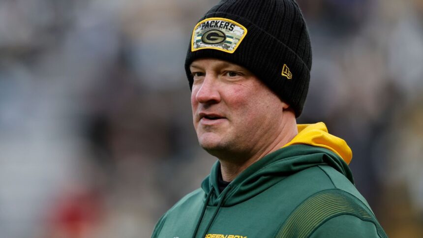 Hackett Regresa a Packers: Refuerza Defensa con Perspectiva Ofensiva