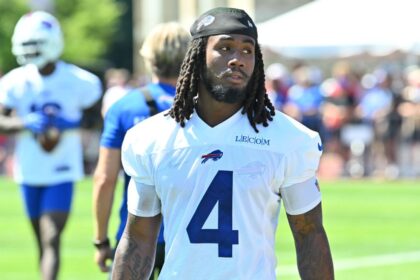 James Cook exige extensión con Bills: "Merezco lo que quiero"