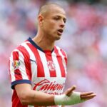 Chicharito se disculpa tras polémicas declaraciones sexistas: FMF lo multa