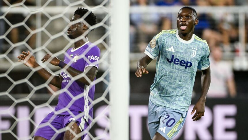 Man United: Kolo Muani en la mira, ¿refuerzo goleador en camino?