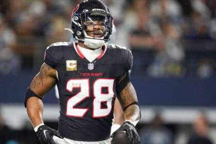 Mixon, RB de los Texans, Baja Mayoría de Pretemporada por Lesión